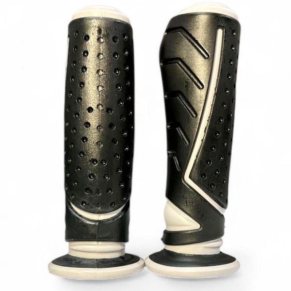 Manopla Para Moto BHD Universal Vennum Sem Roldana Preto E Cinza (MP)